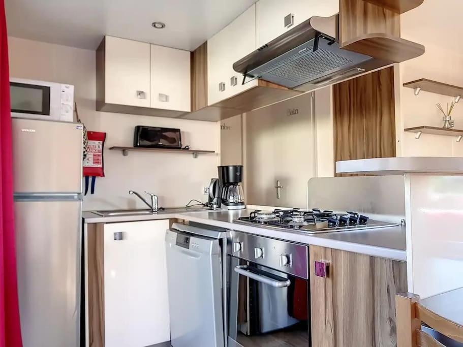 Le Moorea Mobilhome Camping Le Montourey 4 Etoiles Фрежюс Экстерьер фото