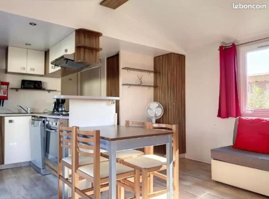 Le Moorea Mobilhome Camping Le Montourey 4 Etoiles Фрежюс Экстерьер фото